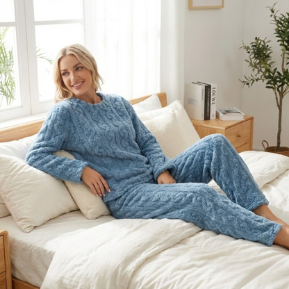 WinterHug™ Cozy Set
